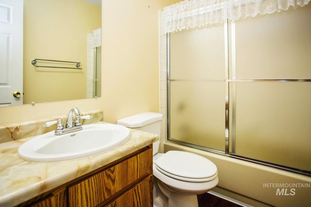 2572 Navajo Circle, Twin Falls, ID 83301