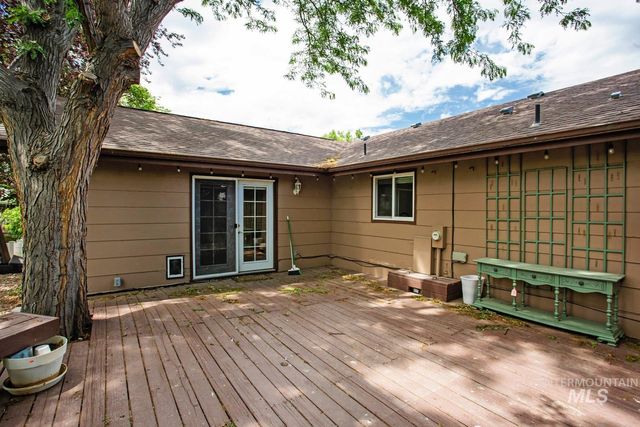 2572 Navajo Circle, Twin Falls, ID 83301