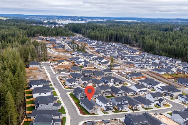 6010 SW Thornhill Avenue, Port Orchard, WA 98367