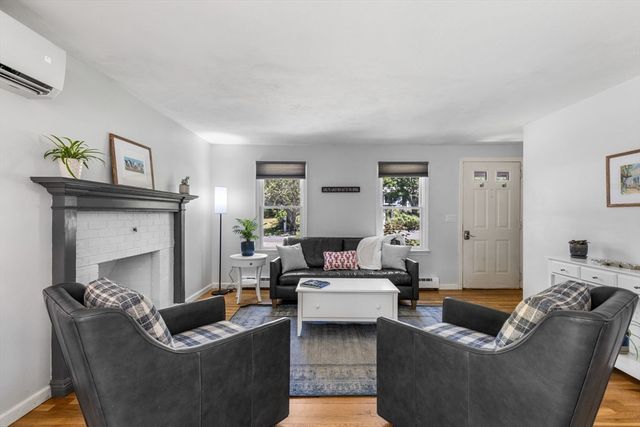 11 Mary David Rd, Yarmouth, MA 02675