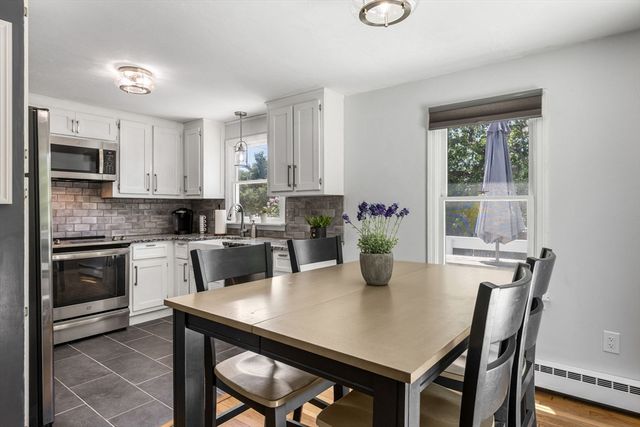 11 Mary David Rd, Yarmouth, MA 02675