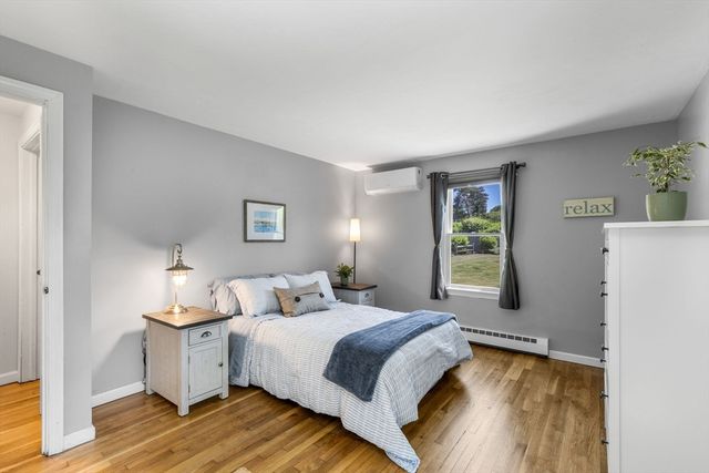 11 Mary David Rd, Yarmouth, MA 02675