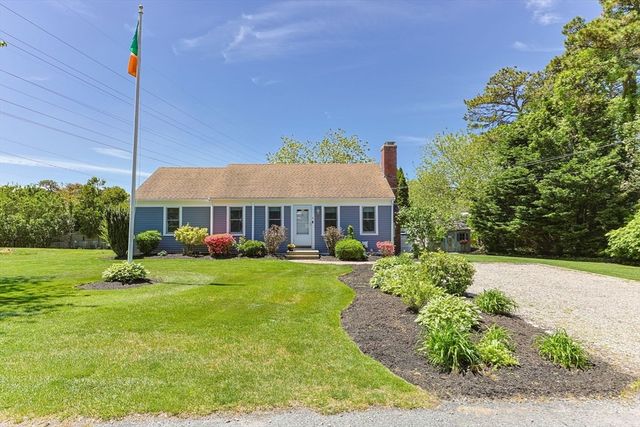 11 Mary David Rd, Yarmouth, MA 02675