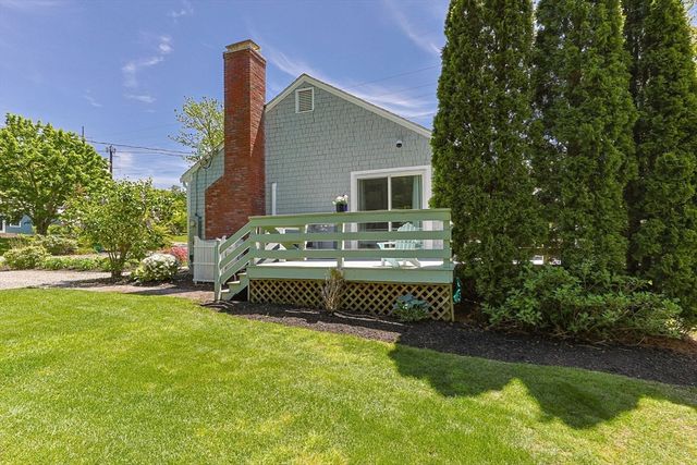 11 Mary David Rd, Yarmouth, MA 02675