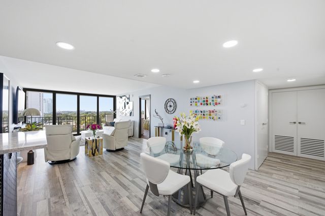 5600 N Flagler Drive 905, West Palm Beach, FL 33407