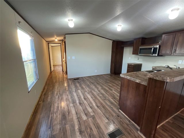 133 Country Oaks Street, Brazoria, TX 77422