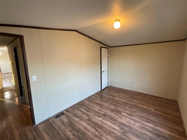 133 Country Oaks Street, Brazoria, TX 77422