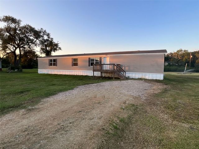 133 Country Oaks Street, Brazoria, TX 77422