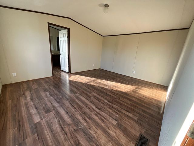 133 Country Oaks Street, Brazoria, TX 77422