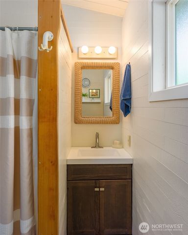 331 Nelson Lane, Lopez Island, WA 98261