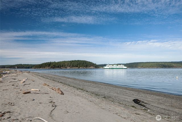 331 Nelson Lane, Lopez Island, WA 98261