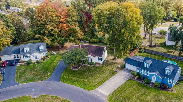 671 Adeline Drive, Webster, NY 14580
