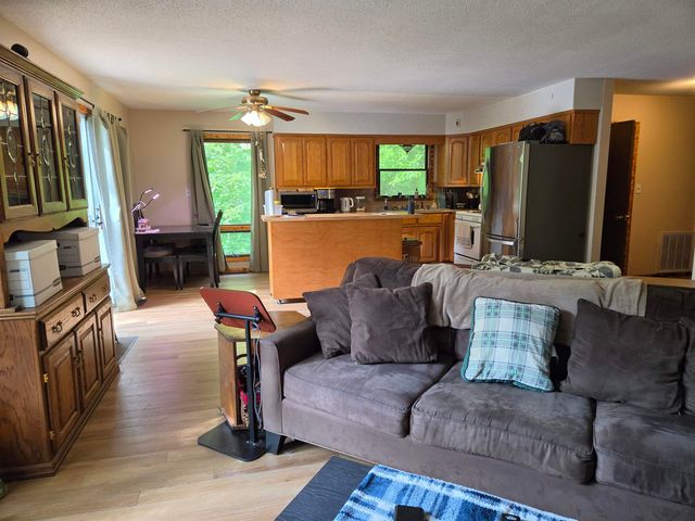 97 Lakeside Drive, Ozark Acres, AR 72482
