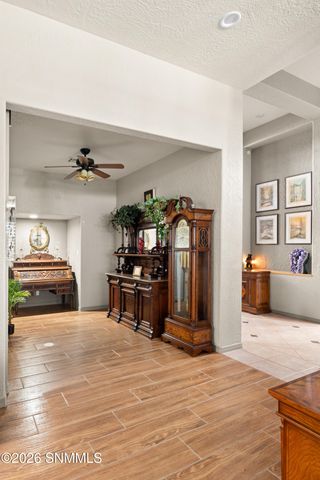 1606 Via Diamante, Las Cruces, NM 88007