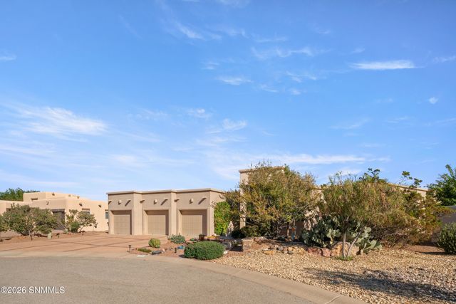 1606 Via Diamante, Las Cruces, NM 88007