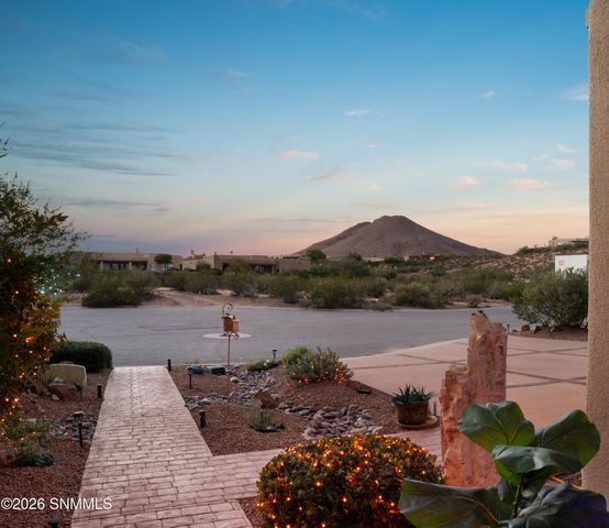 1606 Via Diamante, Las Cruces, NM 88007