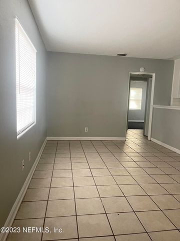 5467 WINDERMERE Drive, Jacksonville, FL 32211