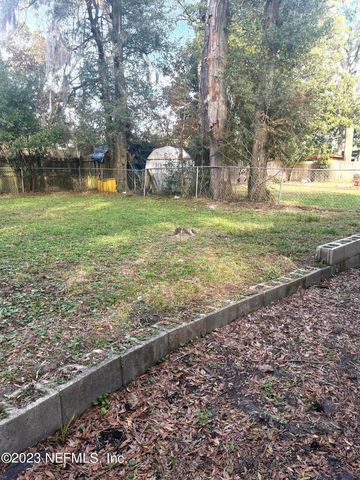 5467 WINDERMERE Drive, Jacksonville, FL 32211