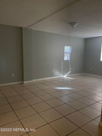 5467 WINDERMERE Drive, Jacksonville, FL 32211