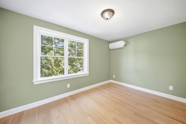 148 Groton Rd C, Chelmsford, MA 01863
