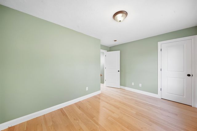 148 Groton Rd C, Chelmsford, MA 01863