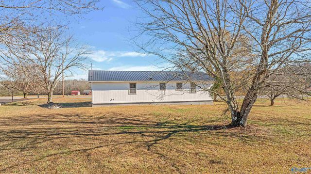 245 Sand Rock Avenue, Sand Rock, AL 35983