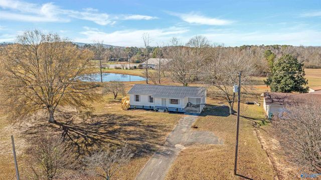 245 Sand Rock Avenue, Sand Rock, AL 35983