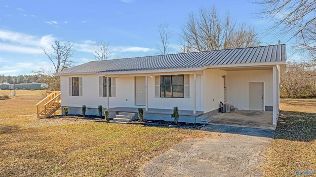 245 Sand Rock Avenue, Sand Rock, AL 35983