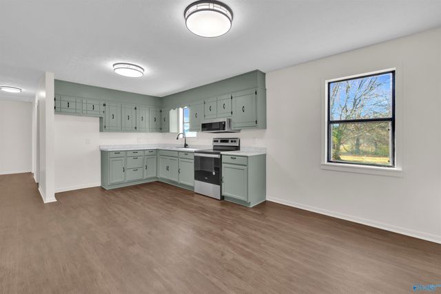 245 Sand Rock Avenue, Sand Rock, AL 35983