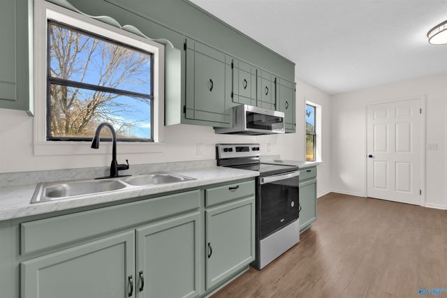 245 Sand Rock Avenue, Sand Rock, AL 35983