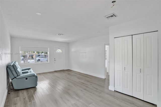 4326 NW 4th Street, Miami, FL 33126