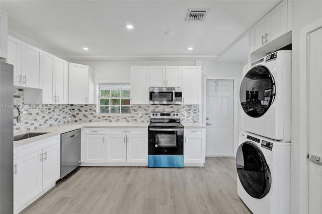 4326 NW 4th Street, Miami, FL 33126