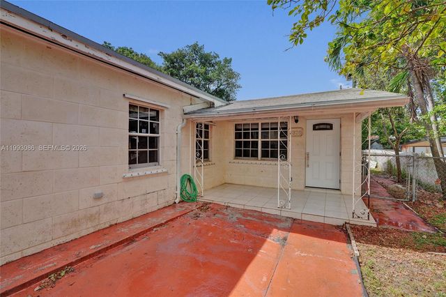 4326 NW 4th Street, Miami, FL 33126