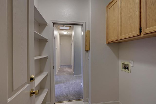 561 Silkwood Dr, Auburn, CA 95603