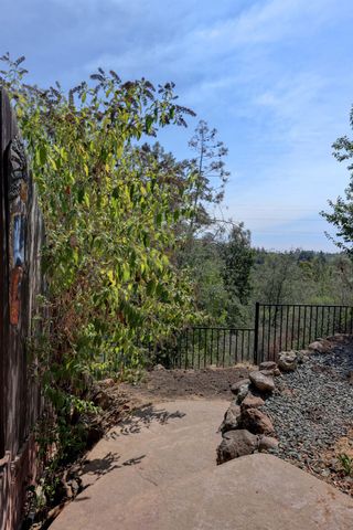 561 Silkwood Dr, Auburn, CA 95603