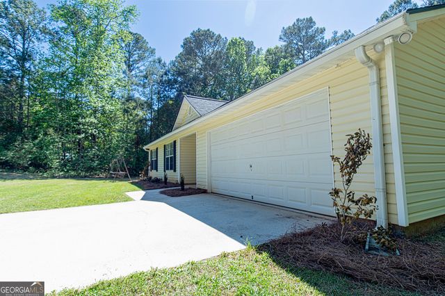 102 Honey Lane, Mcdonough, GA 30252