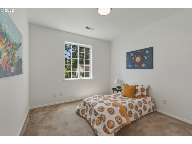 11812 Se HANNAH Ln, Portland, OR 97266