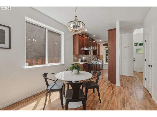11812 Se HANNAH Ln, Portland, OR 97266
