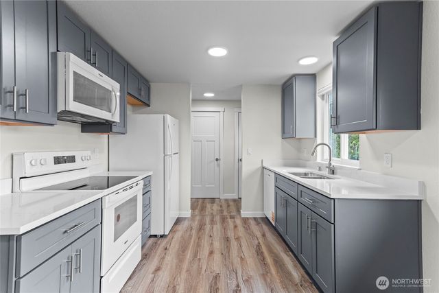 10621 S 12th Avenue Ct S, Tacoma, WA 98444