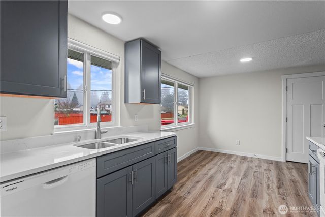 10621 S 12th Avenue Ct S, Tacoma, WA 98444