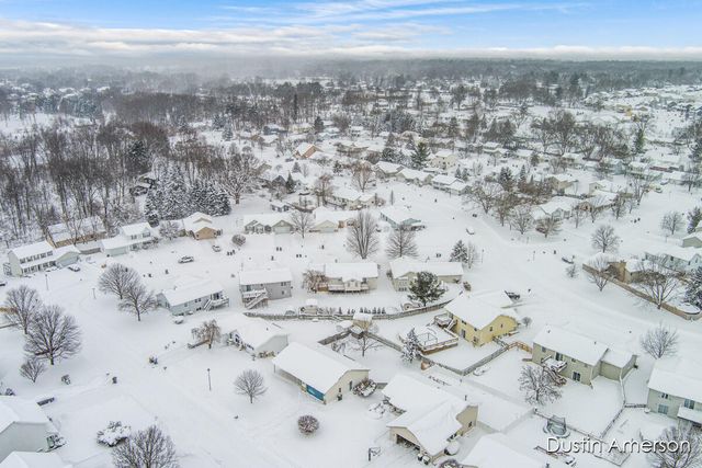 6258 Plainview Drive, Hudsonville, MI 49426