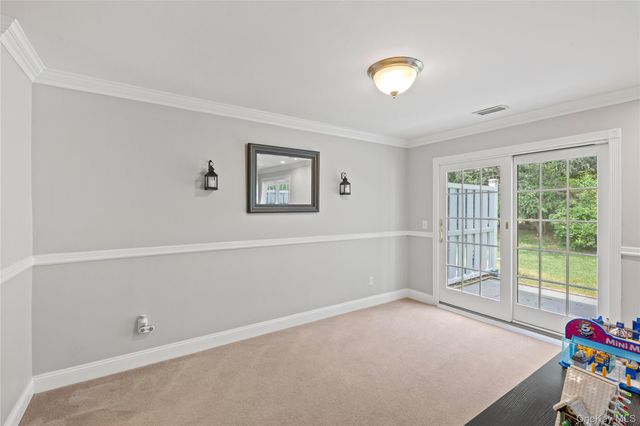 1406 Sara Circle, Port Jefferson Station, NY 11776