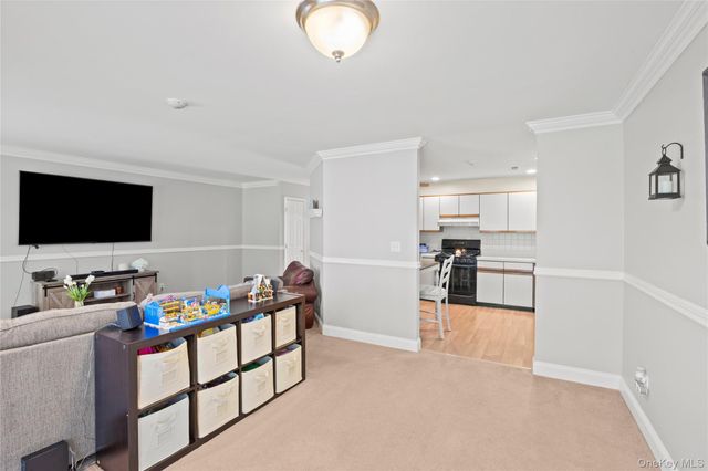 1406 Sara Circle, Port Jefferson Station, NY 11776
