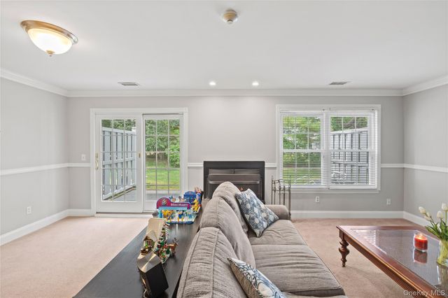 1406 Sara Circle, Port Jefferson Station, NY 11776
