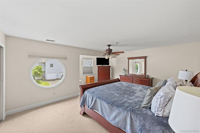 1406 Sara Circle, Port Jefferson Station, NY 11776
