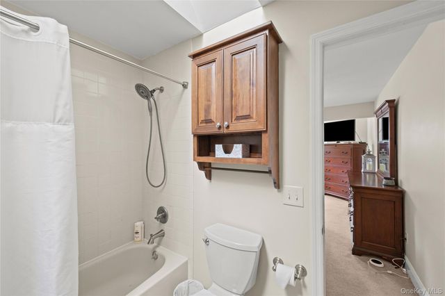 1406 Sara Circle, Port Jefferson Station, NY 11776