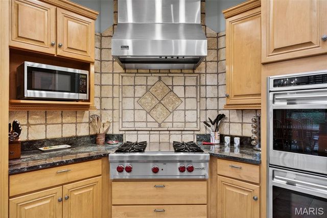 11445 Casa Nella Montagna, Marthasville, MO 63357