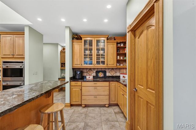 11445 Casa Nella Montagna, Marthasville, MO 63357