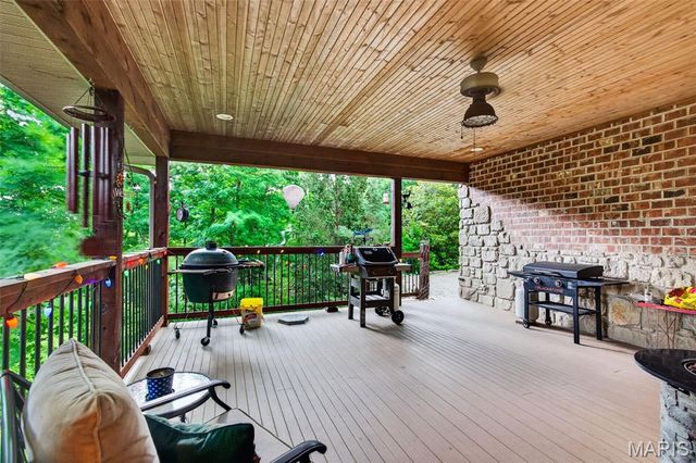 11445 Casa Nella Montagna, Marthasville, MO 63357