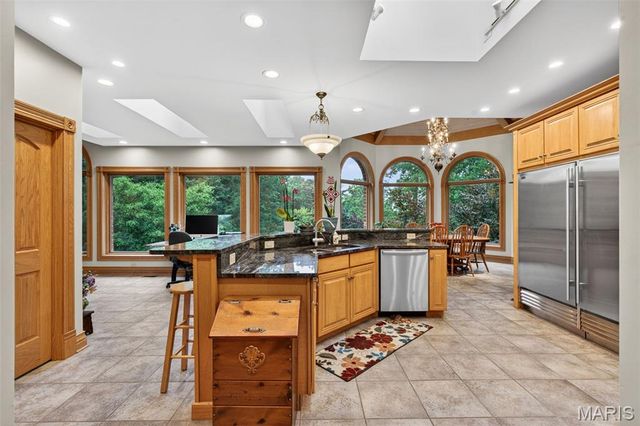11445 Casa Nella Montagna, Marthasville, MO 63357